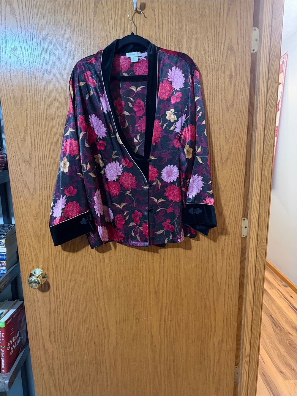 Jones New York Black Satin Floral Open-Front Blouse with Pink & Red Blooms